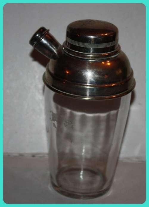 VINTAGE ART DECO EPNS MADE IN ENGLAND COCKTAIL SHAKER