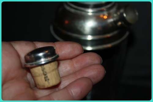 VINTAGE ART DECO EPNS MADE IN ENGLAND COCKTAIL SHAKER