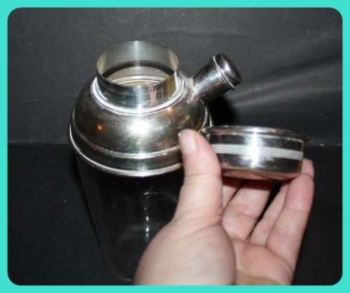 VINTAGE ART DECO EPNS MADE IN ENGLAND COCKTAIL SHAKER