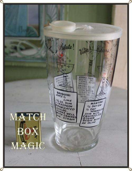1960S ANCHOR HOCKING GLASS COCKTAIL SHAKER WITH INTERNATIONAL CHEERS SAYINGS AND RECIPES