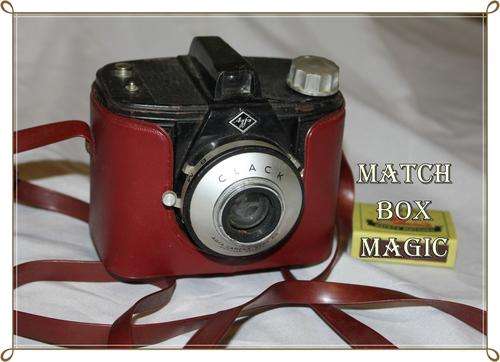 VINTAGE AGFA CLACK CAMERA SOLD AS IS