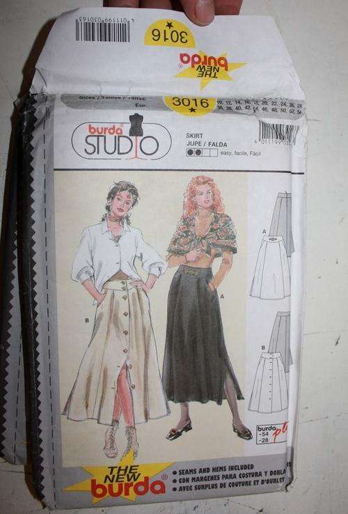 BURDA  STUDIO PATTERN No 3783 SIZE 10-28 SKIRT