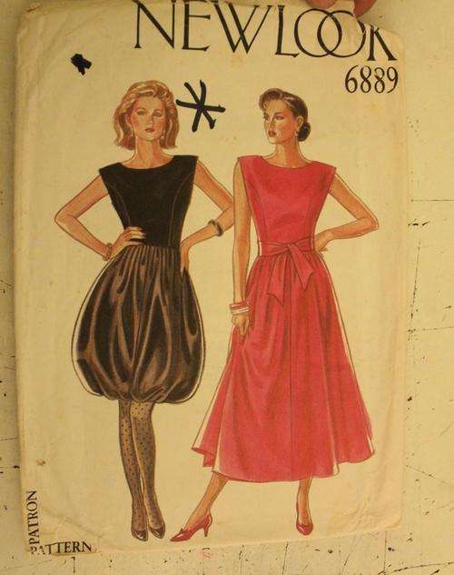 NEW LOOK  PATTERN  6889 VINTAGE 80s