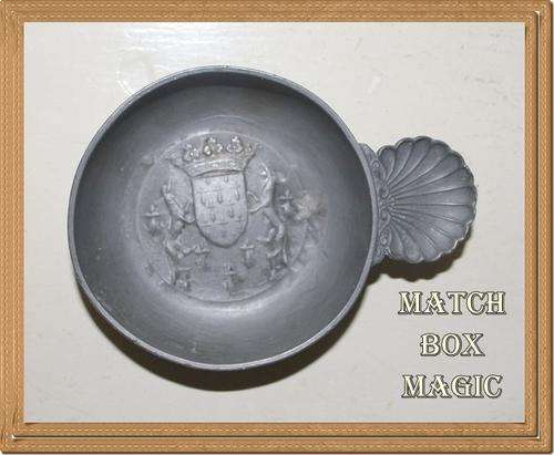 VINTAGE PEWTER ETAIN D'ART TITRE LEGAL CROWN WINE TASTING CUP MADE IN FRANCE WITH COAT OF ARMS