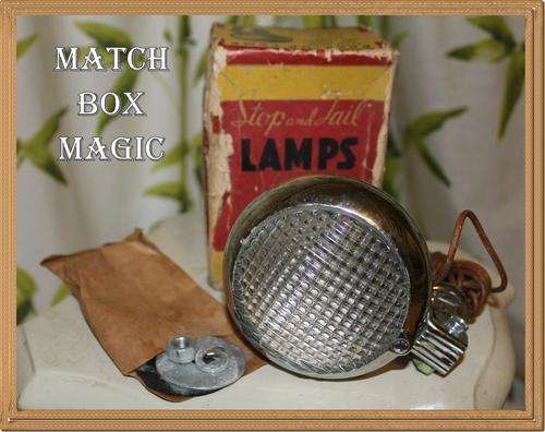 VINTAGE DO-RAY LAMP CO. BACK UP LAMP No. 44 IN ORIGINAL BOX MADE IN USA