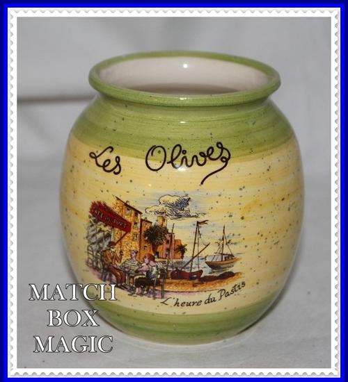 OLIVE POT   SEE DESCRIPTION PAGE FOR FURTHER DETAILS