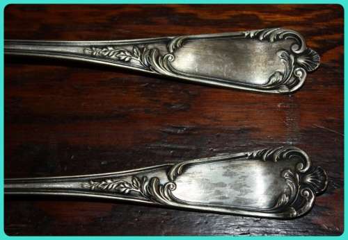 STUNNING SET OF VINTAGE SALAD SERVERS BEAUTIFULLY DECORATED MAKERS MARK ON BACK
