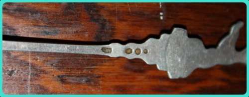 UNUSUAL TEASPOON DEPICTS A BEAR WITH BERLIN WRITTEN UNDERNEATH HAS BACK STAMP TAKE A LOOK