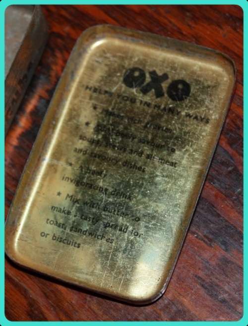 VINTAGE OXO CUBES TIN   NICE TO ADD TO A COLLECTION
