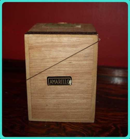 TALL SPANERA HAVANA CIGAR BOX VINTAGE WITH ORIGINAL LABELS IN  GOOD CONDITION HINGED LID