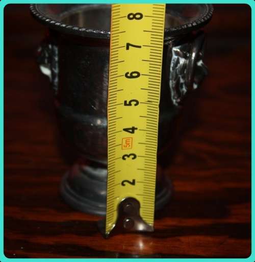 VINERS OF SHEFFIELD ENGLAND SILVER PLATED LION HEAD HANDLE URN SMALL
