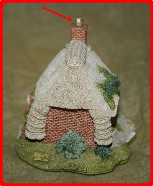LILLIPUT LANE  COLLECTORS CLUB  PETTICOAT COTTAGE 1994 (D )