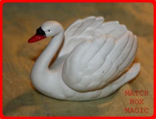 LOVELY PORCELAIN SWAN WITH BEAUTIFUL DETAIL MADE IN WEST GERMANY VINTAGE