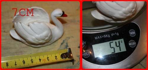 LOVELY PORCELAIN SWAN WITH BEAUTIFUL DETAIL MADE IN WEST GERMANY VINTAGE