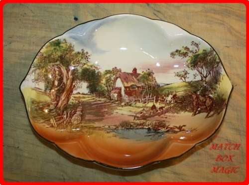 ROYAL DOULTON " RUSTIC ENGLAND" DISH  D5694 (D)