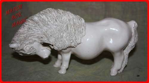 CHEVAL CERAMICS SPAGHETTI HAIR PONY STANDING UP HEAD BOWED  LARGE