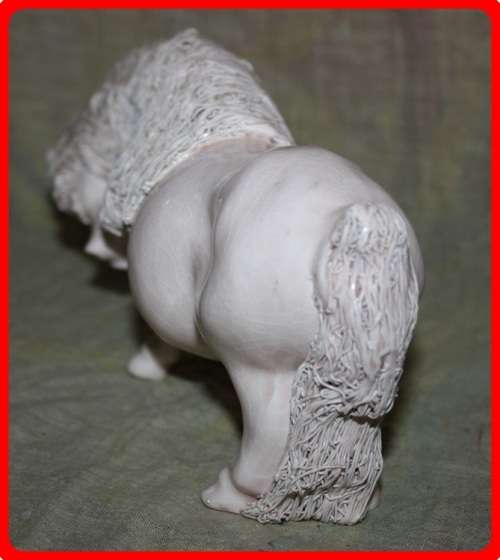 CHEVAL CERAMICS SPAGHETTI HAIR PONY STANDING UP HEAD BOWED  LARGE