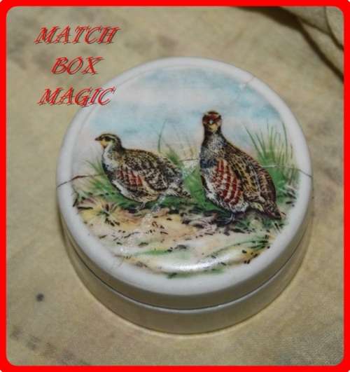 THE GENTLEMAN'S RELISH POT AND LID WITH PARTRIDGE BIRD DETAILS (R)
