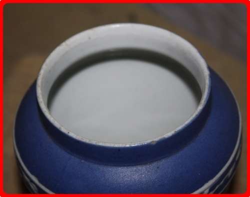 VASE BLUE AND WHITE IN STYLE OF WEDGEWOOD