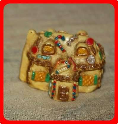 VINTAGE GINGERBREAD COTTAGE PRINTERS TRAY ITEM