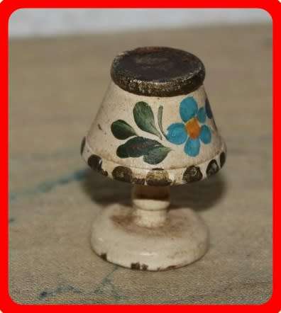 MINIATURE WOODEN HAND PAINTED BEDSIDE LAMP FOR DOLLS HOUSE