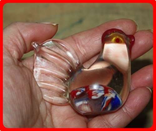 LOVELY  GLASS CHICKEN