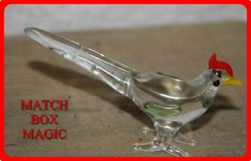 SMALL HAND MADE GLASS BIRD