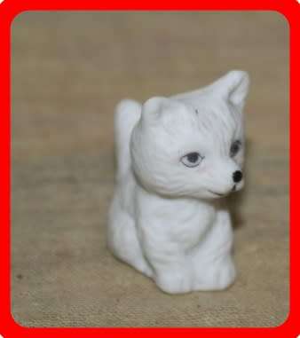 TINY PORCELAIN FOX WHITE