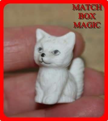 TINY PORCELAIN FOX WHITE