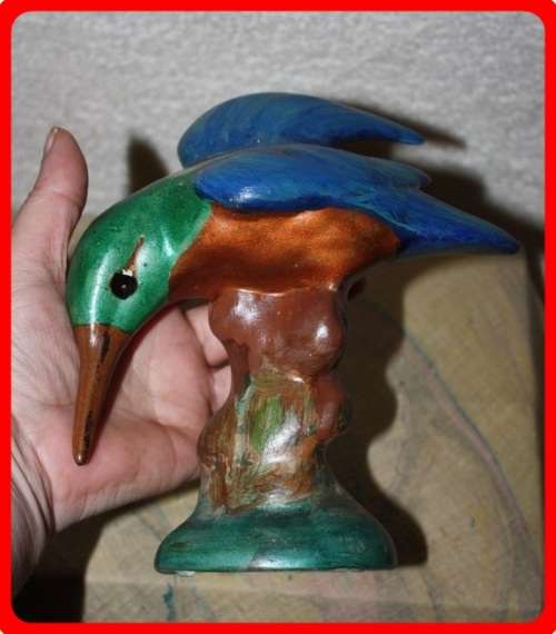 VINTAGE KINGFISHER BIRD ORNAMENT PERFECT NEXT TO A POND OR WATER FEATURE