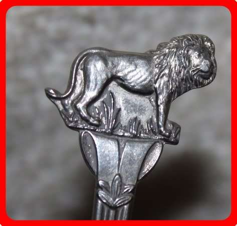 VINTAGE KRUGERPARK WILDTUIN SOUVENIR TEASPOON EPNS TOPPED WITH A LION