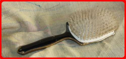 HAIR BRUSH VINTAGE BLACK METAL WITH FANTASY BIRD DECAL