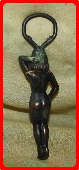 BOTTLE OPENER VINTAGE NAKED LADY WITH RUBY DETAIL UNUSUAL ITEM NICE FOR A COLLECTION (R)
