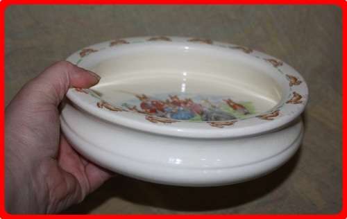 LARGE ROYAL DOULTON BUNNYKINS BOWL  THE PHOTOGRAPH 1954 ART WORK BY BARBARA VERNON (D)
