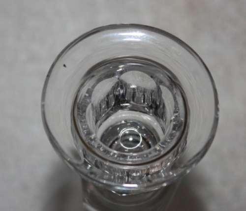 LOVELY   GLASS CANDLESTICK CATCHES THE LIGHT BEAUTIFULLY