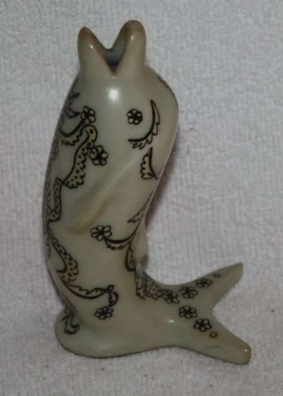 UNUSUAL DOLPHIN VASE HUGUENOT FINE CHINA MADE IN SOUTH AFRICA