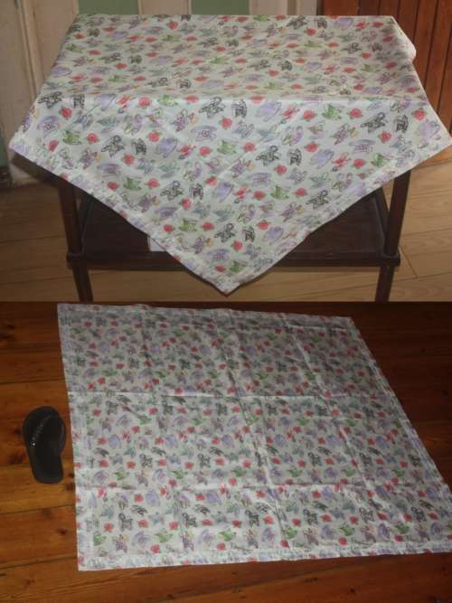 TEA CUP OVERLAY CLOTH PERFECT FOR A TEA TROLLY OR OUTDOOR TABLE