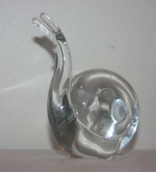 BEAUTIFUL GLASS SNAIL IN GOOD CONDITION