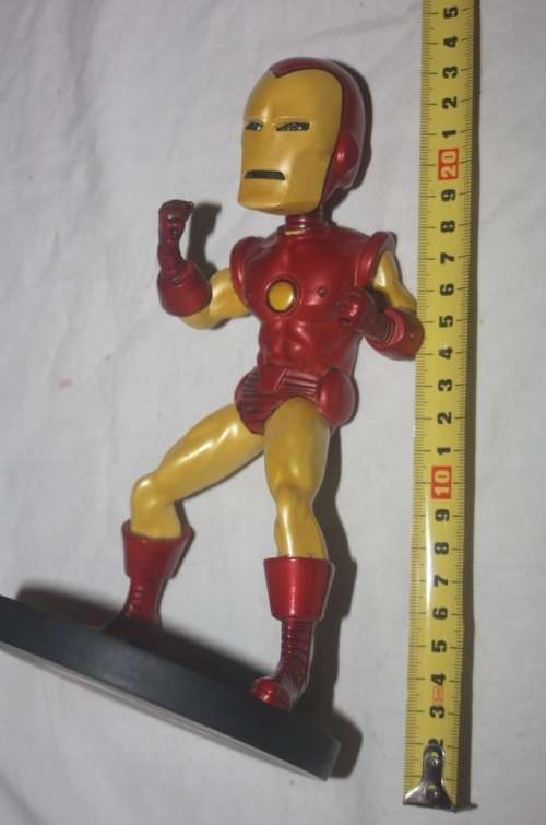MARVEL BOBBLE HEAD IRON MAN LARGE CONDITION GOOD NOT IN BOX