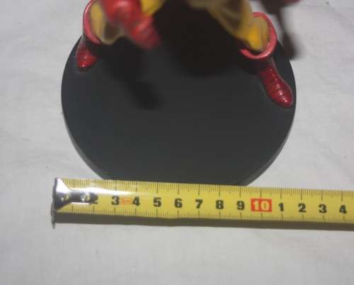 MARVEL BOBBLE HEAD IRON MAN LARGE CONDITION GOOD NOT IN BOX