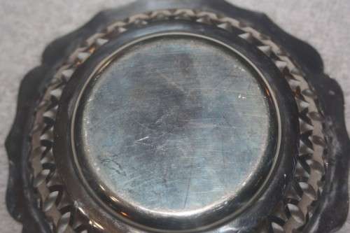 ROUND FRETWORK BON BON DISH EPNS PLATE