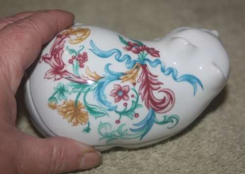 ELIZABETH ARDEN  CAT TRINKET DISH COLLECTABLE MADE IN JAPAN