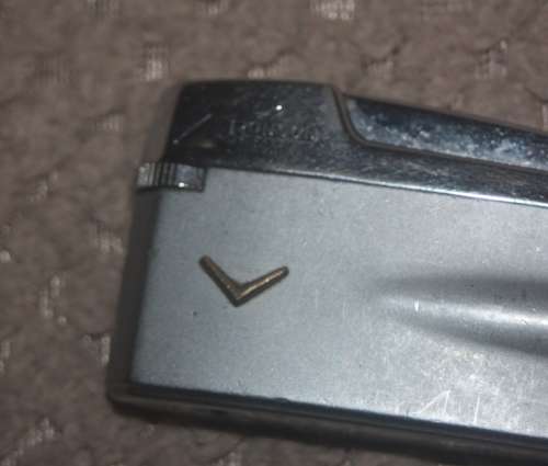 SAA RONSON LIGHTER WITH FLYING SPRINGBOK EMBLEM ON SIDE VINTAGE NICE COLLECTABLE