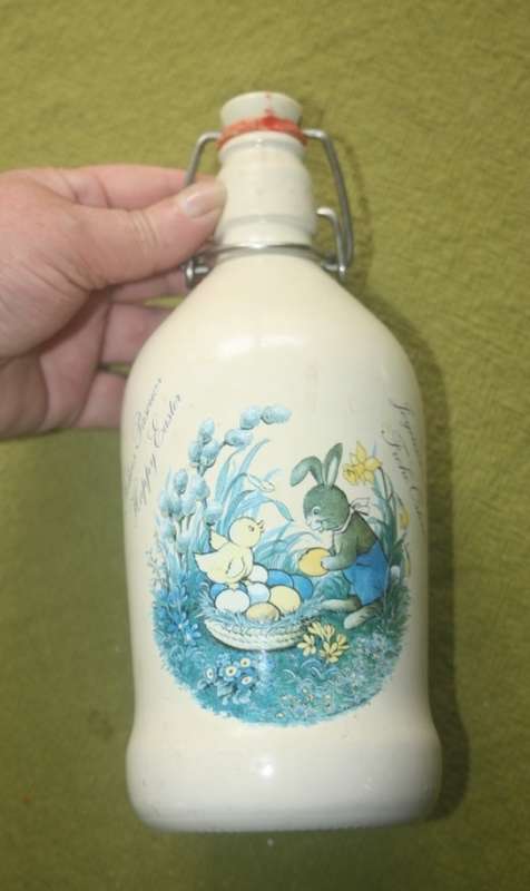 DECORATIVE BOTTLE  EASTER BUNNY AND NEST DECAL