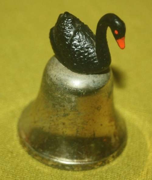 SMALL BLACK SWAN BELL SWAN IS METAL