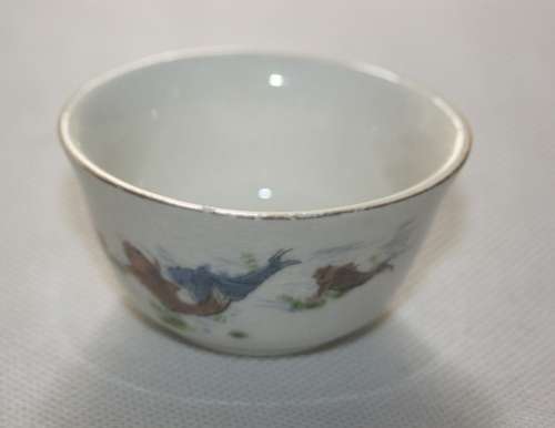 SMALL ORIENTAL DIPPING BOWL KOI FISH DETAIL