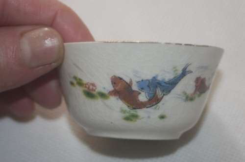 SMALL ORIENTAL DIPPING BOWL KOI FISH DETAIL