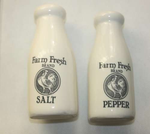 FUN MILK BOTTLE SHAPED FARM FRESH SALT AND PEPPER SET LARGE