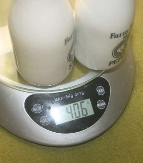 FUN MILK BOTTLE SHAPED FARM FRESH SALT AND PEPPER SET LARGE