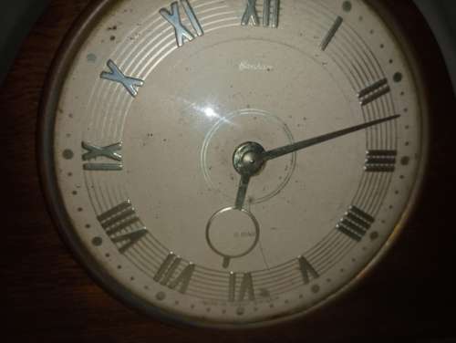 Canham 8 day mantel clock dome glass. Not working